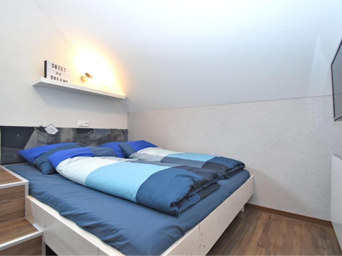 Modern Apartment In V Hl Near The Forest Vöhl Buitenkant foto