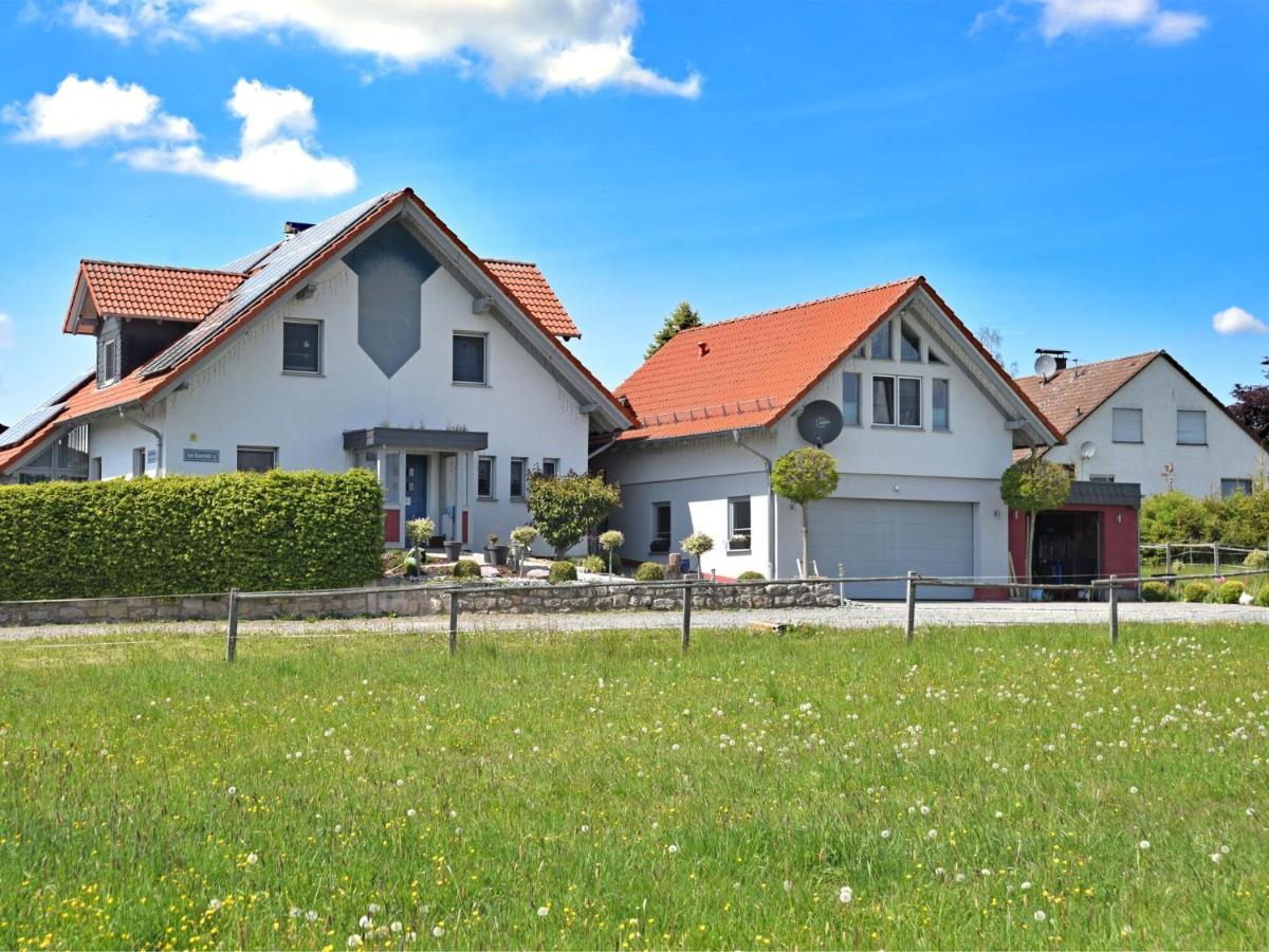 Modern Apartment In V Hl Near The Forest Vöhl Buitenkant foto